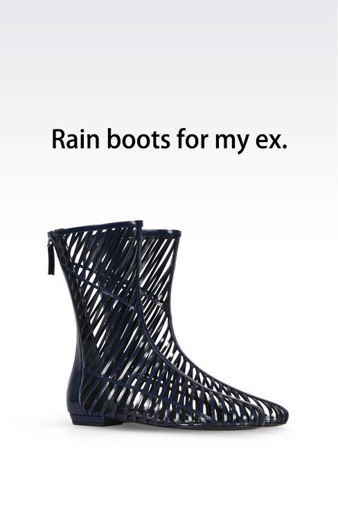 DsnPotatohead's tweet photo. Rain boots for my ex.
#rainboots #ex #dearex #relationshipgoals #breakup #Amarni https://t.co/q9zl4fw4BC