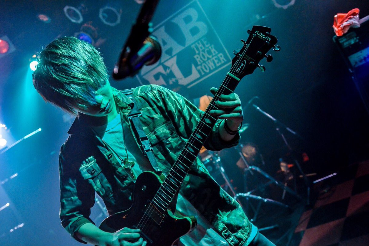 CORVUS_japan's tweet photo. 2017.12/27 立川BABEL.
「暴燃会」
thx!!
#MTBC2017
photo by @SaKuras16 https://t.co/vdNjgFWCWV