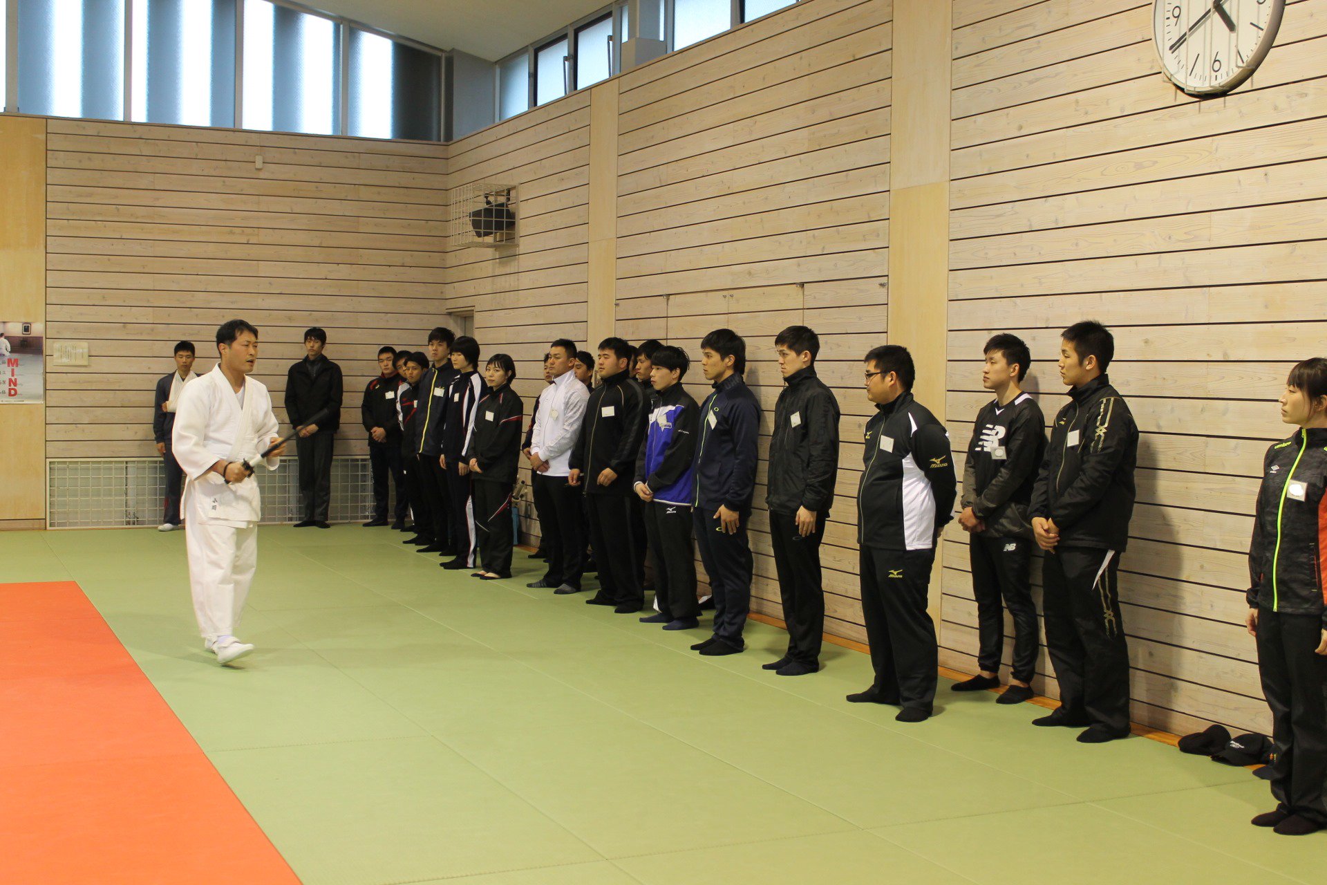 香川県警察 採用係 採用予定者を対象に 警察学校で宿泊型の体験入校と内定式を行いました 授業や訓練への参加 見学を通して きっと皆の心はひとつになったハズ 来春からがんばるぞ