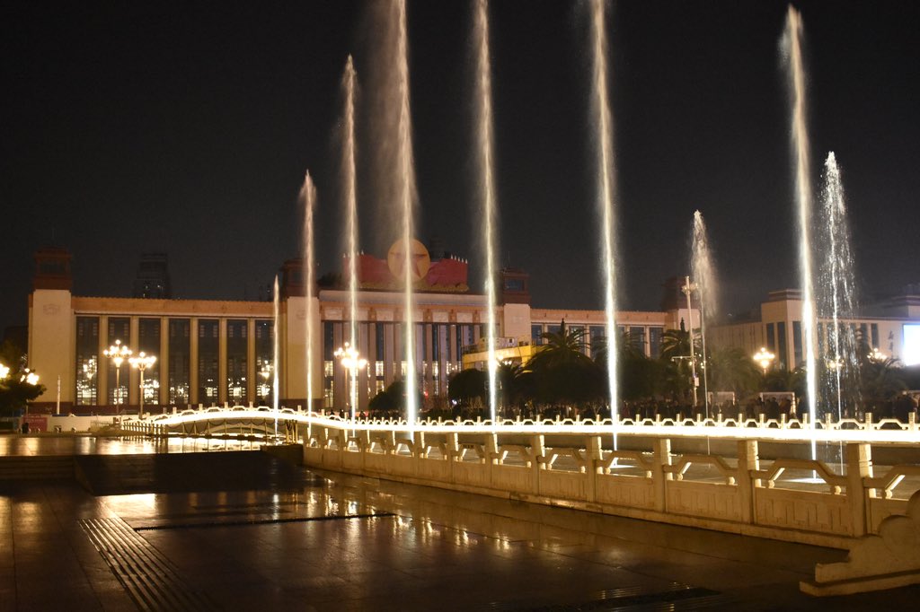 Tonerctrge's tweet image. Bye 2017 welcome 2018