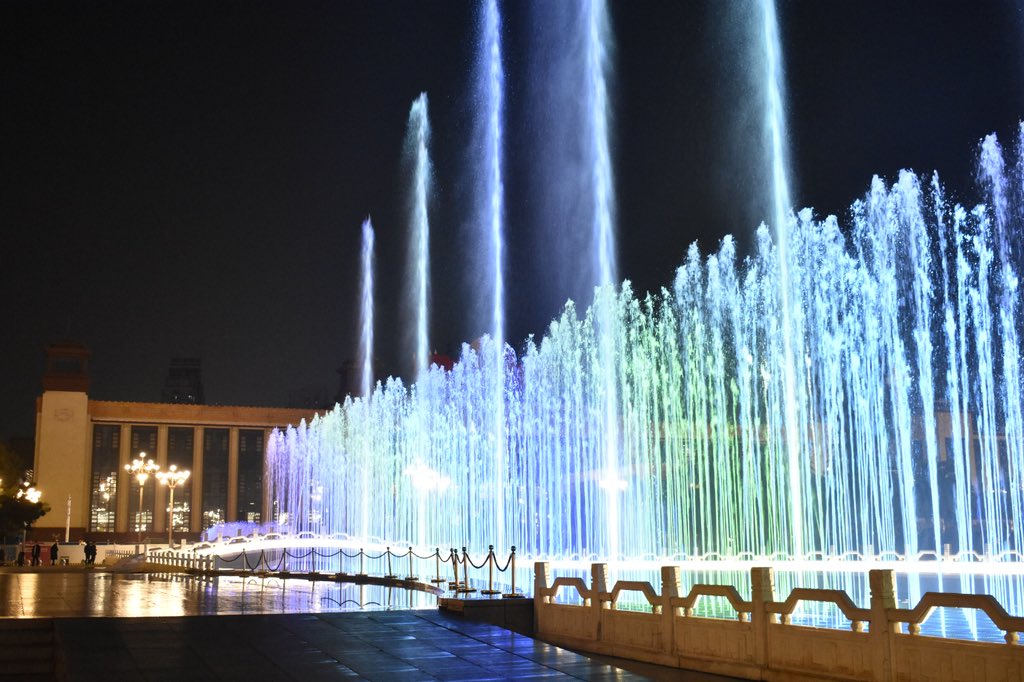 Tonerctrge's tweet image. Bye 2017 welcome 2018