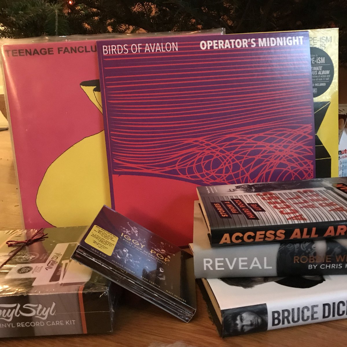 Record Store Day tweet media