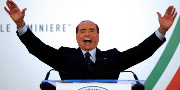 NicolaMorra63's tweet photo. Non siete stanchi di vedervi riproporre lo stesso caravanserraglio di improbabili #politicanti desiderosi di mangiare sulle nostre spalle? BASTA con il ritorno di un passato da cui ci possiamo liberare: a marzo o quando sarà li dobbiamo mandare tutti a casa! https://t.co/rqotl5WKxe