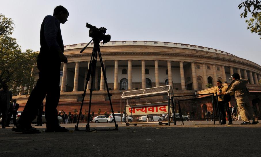 India aims for law that could jail Muslim men who instantly divorce wives http://reut.rs/2DonKGb