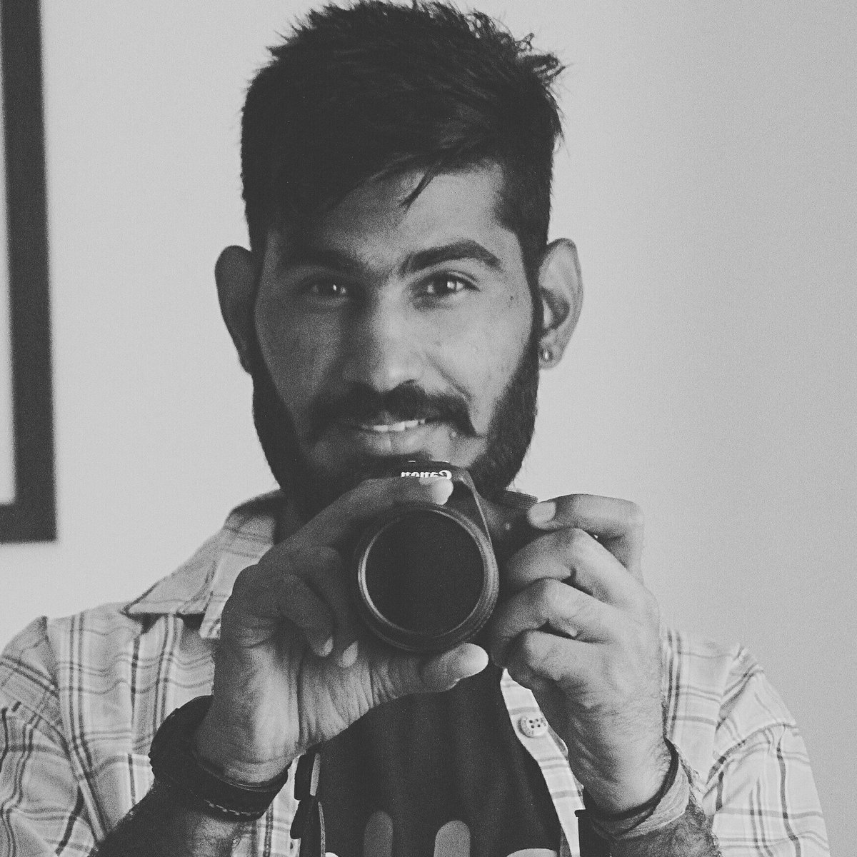 DEVENDRA tweet media