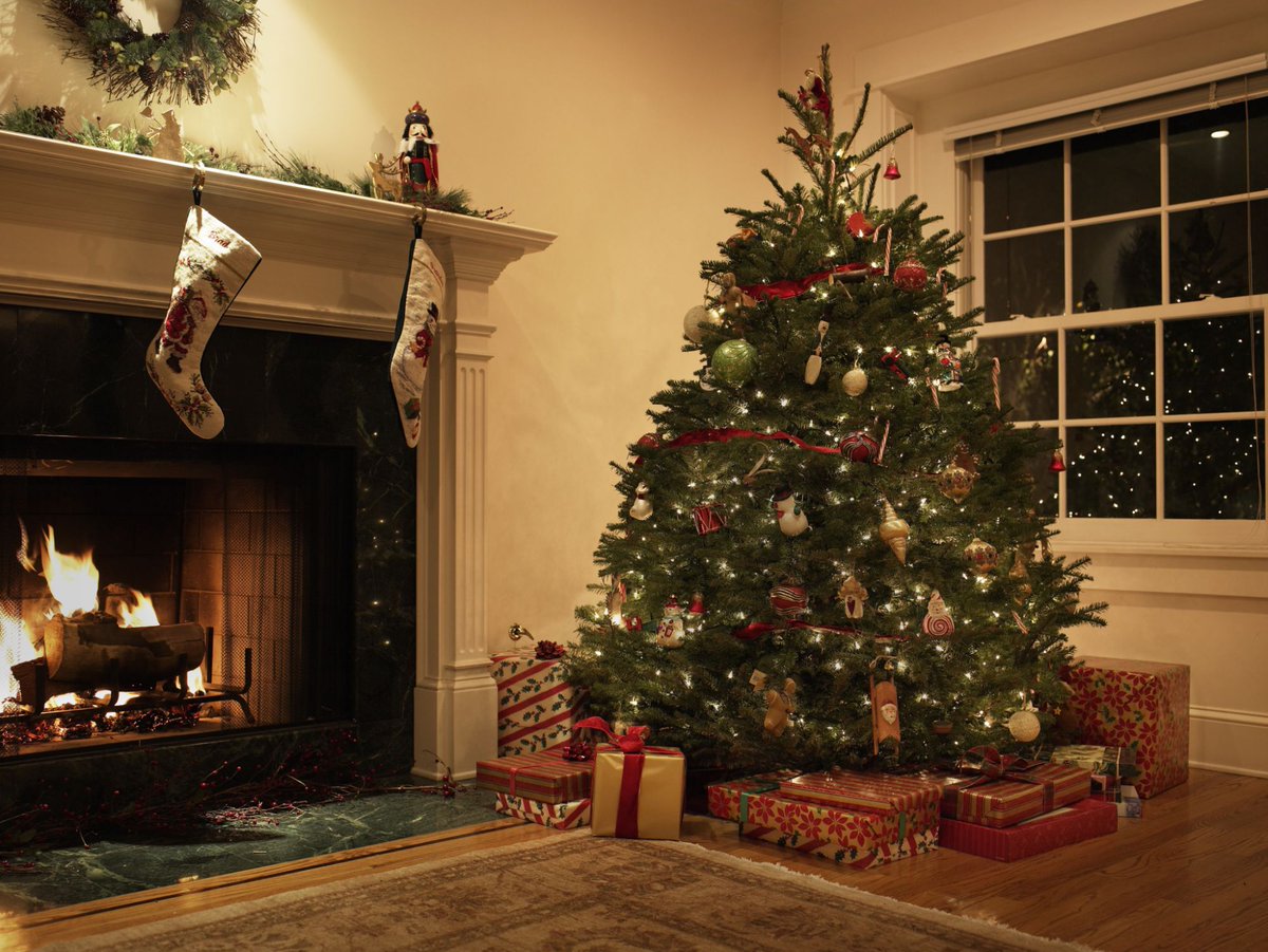 StBarnabasLinc's tweet photo. Let us get rid of your unwanted Christmas tree by collecting &amp; recycling it for just a small donation. Go online and sign up today #treecycle18 https://t.co/SzdkuREKy7 https://t.co/CnW3NVdCQj