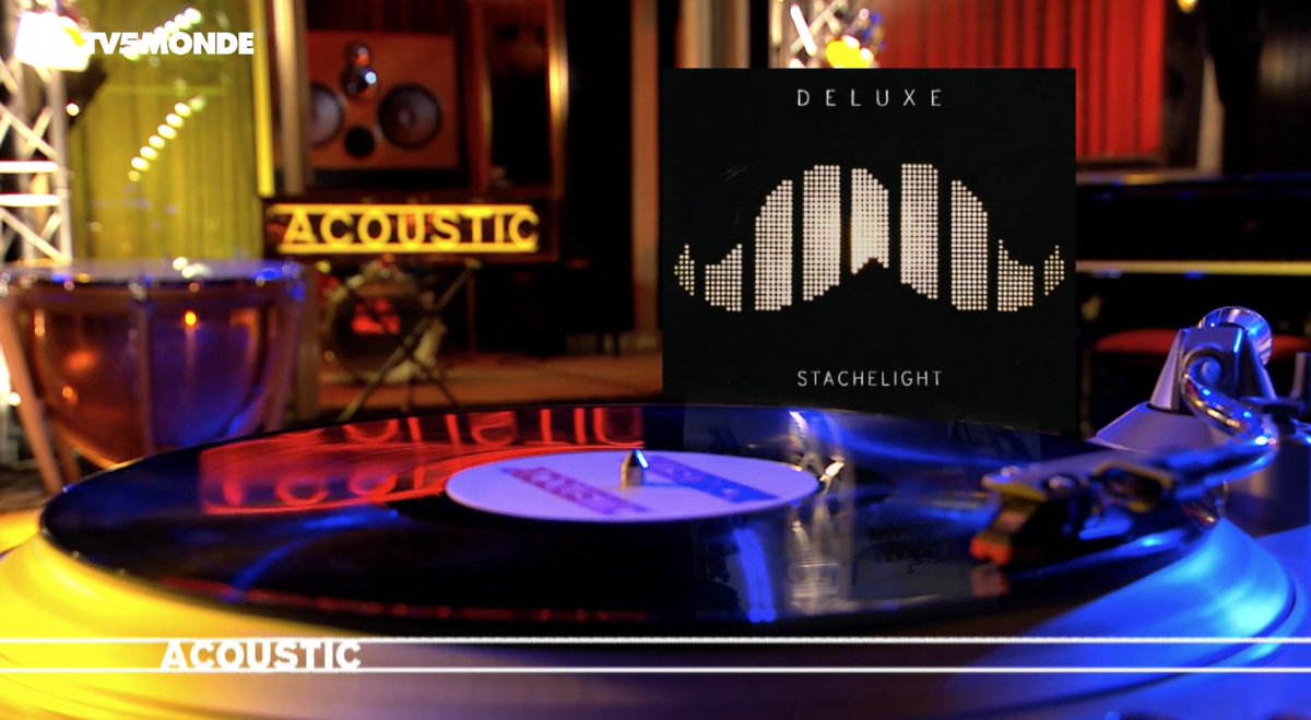 tv5acoustic's tweet photo. 🎶🎉Notes festives dans #ACOUSTIC le groupe @deluxemoustache samedi 30 décembre 🕗 # #Stachelight https://t.co/xChJdZULBe