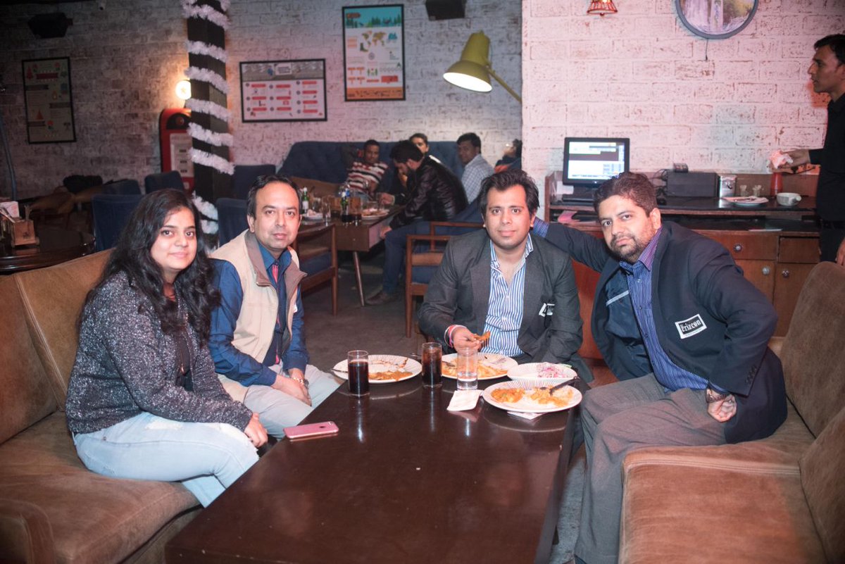 priyaG6294's tweet photo. @myawfis It was a great Christmas ParTy arranged by amazing #Awfis_CP team. Had a wonderful night with all people together. Thank You #Awfis_CP for making it memorable. @myawfis  @gmalik_IND @NEERAJ90 😇 https://t.co/IDpdMS5v1l