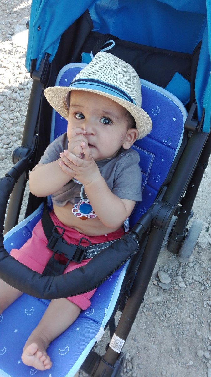 Eres la alegria de nuestras vidas. Te amo mucho mi bebe eres lo mas maravilloso que dios nos ha dado.... 13 meses ya, y parece que fue ayer cuando aparecistes en nuestras vidas para hacernos felices !!! Te quiere; TU MAMA