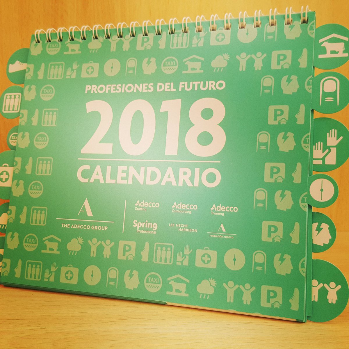 LosAntiEres's tweet photo. 🚨ÚLTIMA HORA🚨

Todxs os habréis fijado en el nuevo color azul de los calendarios de Adecco y es que efectivamente se confirman nuestras sospechas.

Movistar compra Adecco, su principal subcontrata de gestión de servicios.

#Movistar #Adecco #UltimaHora https://t.co/n74h8eScYT