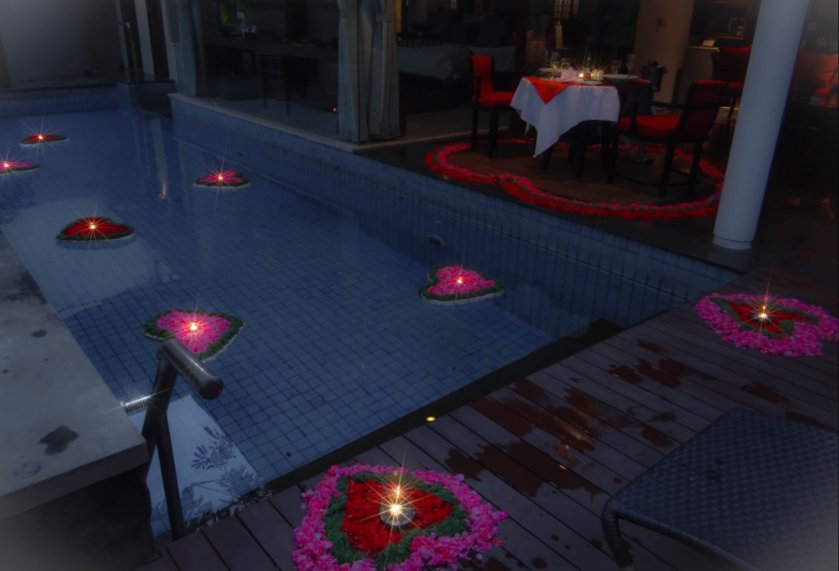 Discover culinary gems and signature drinks while enjoying a uniquely relaxed setting at #RoyalKamuelaUbud
#KamuelaVillas