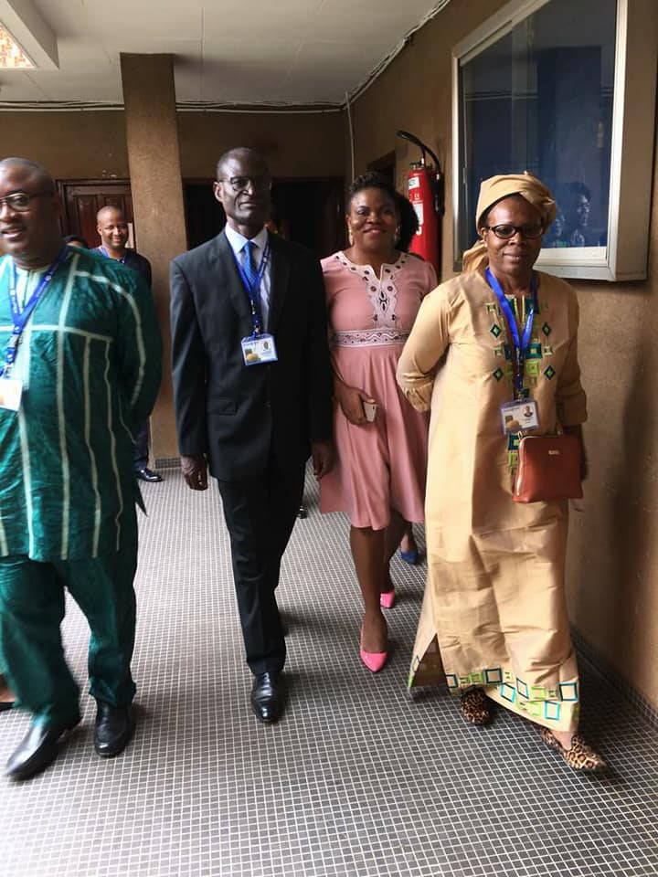 CnpsCameroun's tweet photo. Ce matin, le DG #CNPS50Ans a visité le centre de prévoyance sociale de #Yaoundé-indépendance, dont le nouveau chef de centre est Nadège Tonzue épouse Libam. https://t.co/KI31X7xRHM
