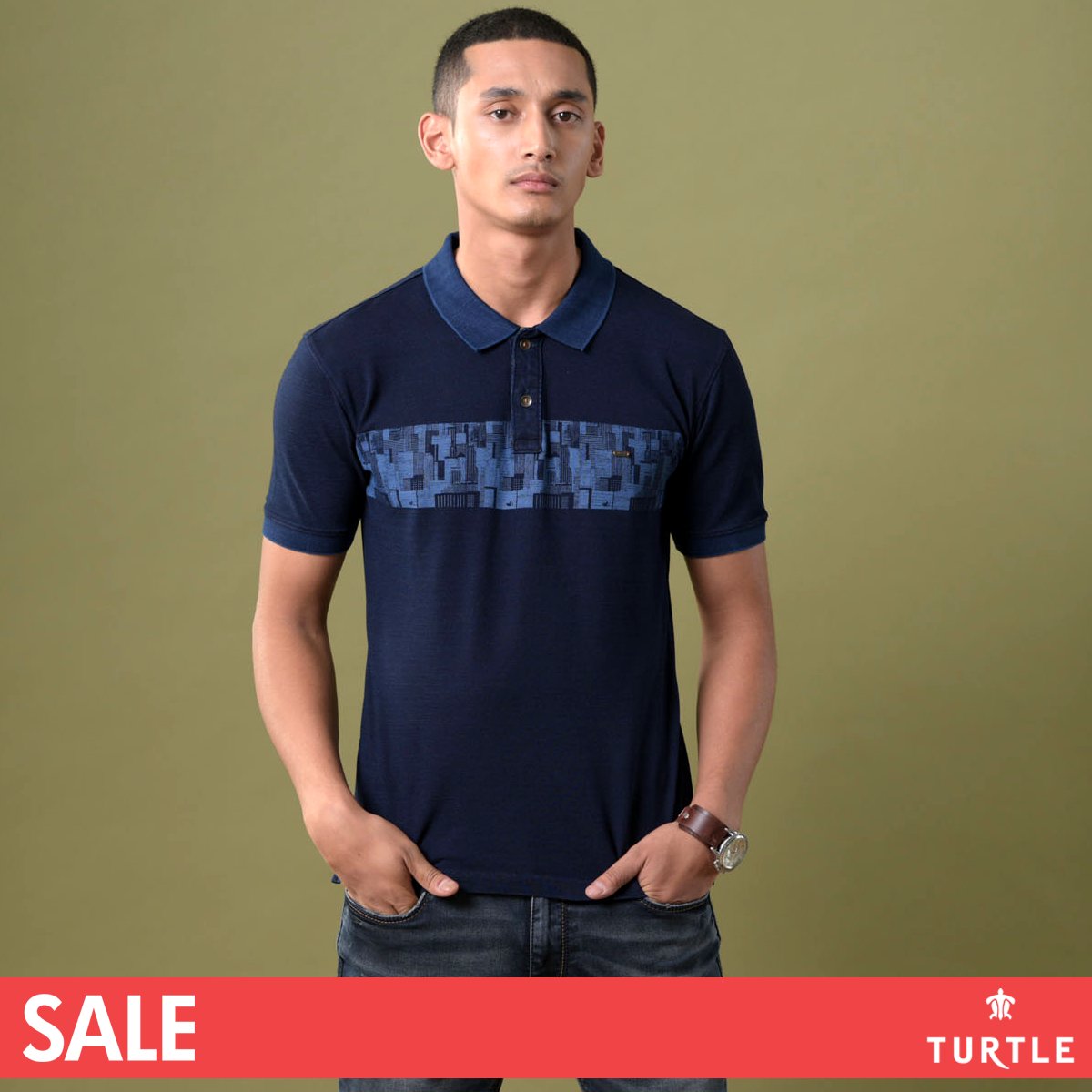 turtleonlinein's tweet photo. A genuine pick for the fashionistas. Indigo with engineered city print and comfort of cotton. Shop this styles and more at https://t.co/0GHnOhMZRv
#TurtleTrending #menswear #mensfashion #fashionpost #menstagram #Comfortwear #fashiondiaries #menspost #clothing #tshirtoftheday https://t.co/nYtpAoTuS7