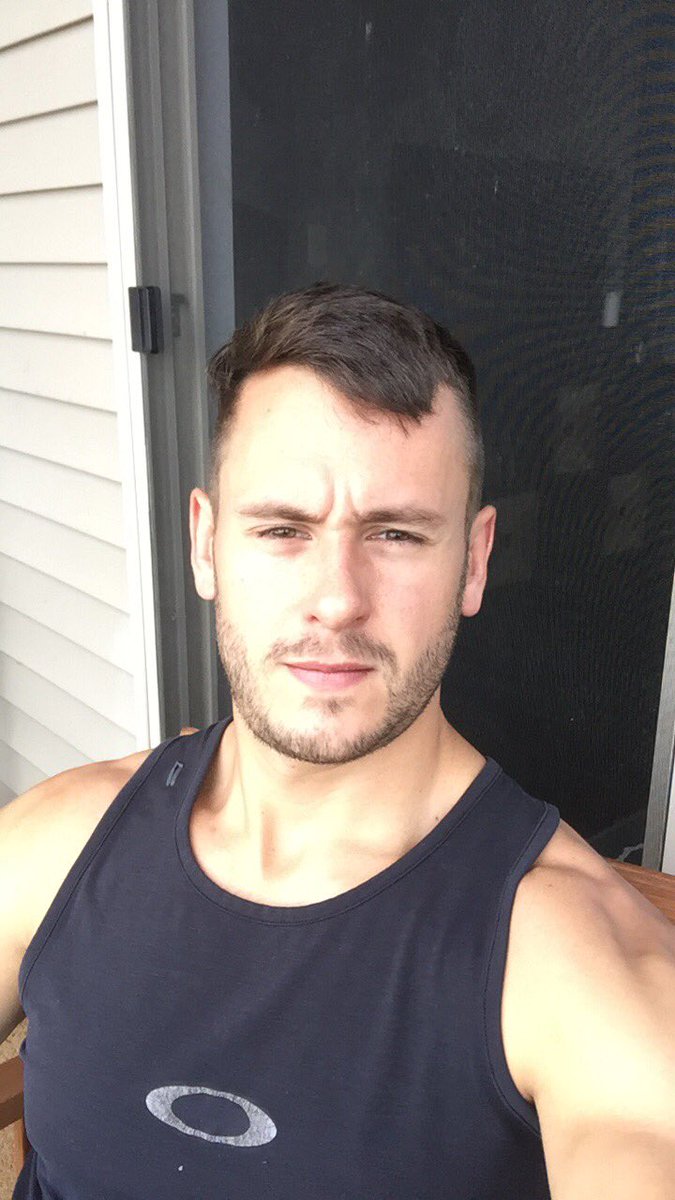 HApp Thursday bitches #gayporn #gaymen #uncutcock #bigdaddy #winter #cum #gayjocks