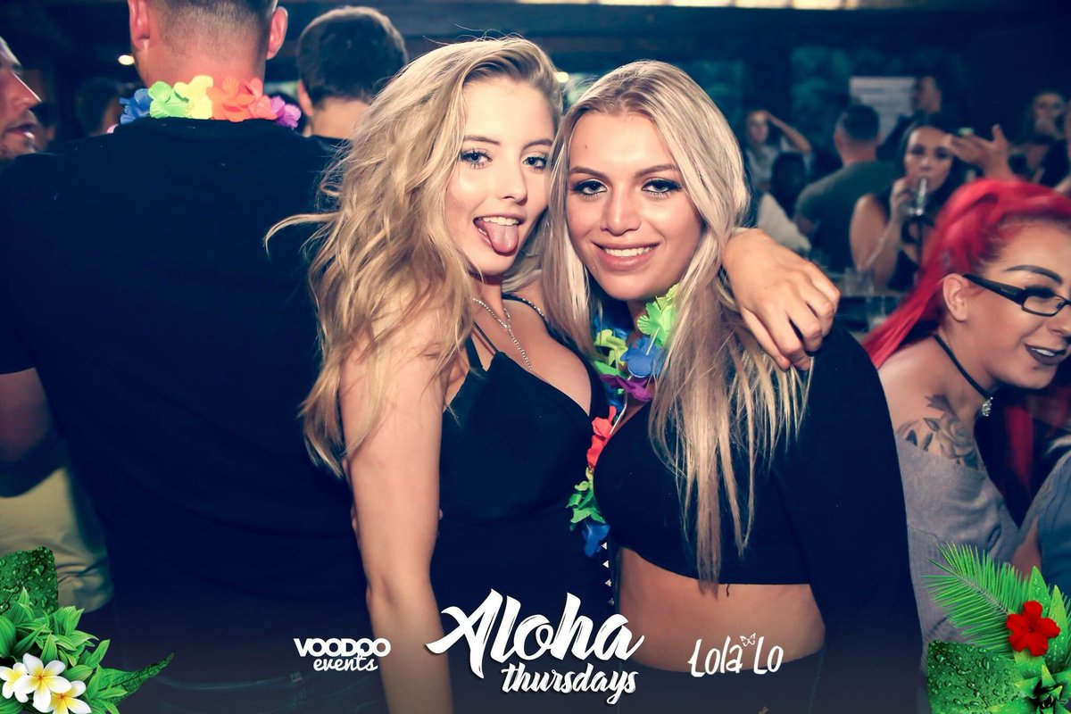 AlohaThursdays's tweet photo. 🎊#ALOHACompetition 🎊
*The last ALOHA of 2017*
TONIGHT at @LolaLoMCR win:
➕5 Free Entries💸
➕2 Bottles of Bubbly🍾
➕1 Table 👑
➕Q-Jump🏃
RETWEET & follow to win📲
Winner announced 8pm🎉
What a year it’s been...😍 https://t.co/GJ0nbtBT4I