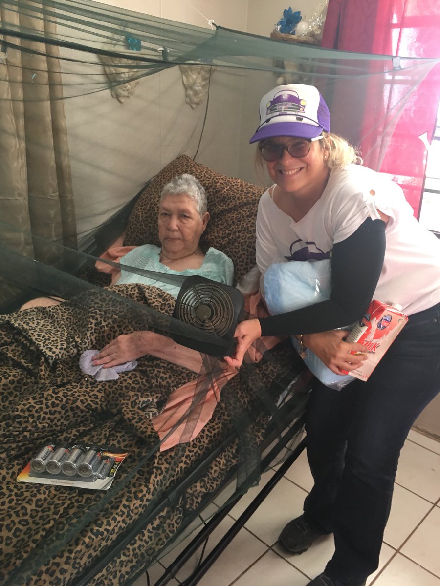 Zorimar17's tweet photo. @2inspireweek thank you for the award! Yesterday we took solar lights, fans, food and aid to the elderly in Juana Diaz @TeamStefanoPR #nostocadejarunahuella https://t.co/U80nPoD2pi