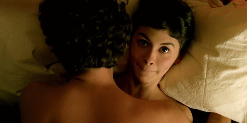 OnePerfectShot's tweet photo. AMELIE (2001) 

DP: Bruno Delbonnel
Director: Jean-Pierre Jeunet
More Shots: https://t.co/gaXe7UL6IP https://t.co/2SaWBUYWSC