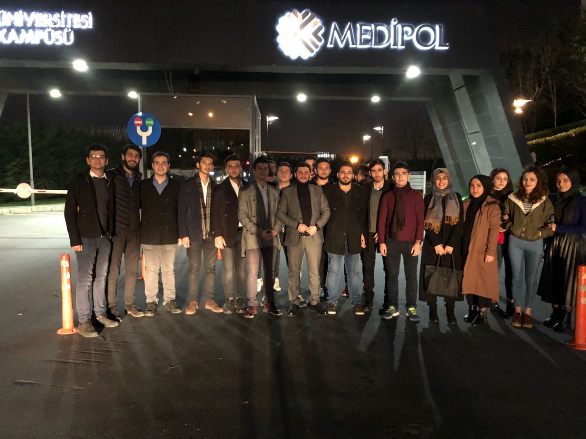 Bağcılar, Bayrampaşa, Esenler, Eyüp, Kadıköy ve Ümraniye İlçe Öğrenci Meclis Başkanları olarak; Amasya / Taşova Köy Okulu'na Yardım Projesi için yola çıkıyoruz. Belediye Başkanımız <a href="/LokmanCagirici/">Lokman ÇAĞIRICI</a> 'ya tüm yardımları için teşekkür ederiz. @19MSTFYLMZ <a href="/Dursun_TiRKi/">Dursun TİRKİ</a> <a href="/_ahmetbayrak/">Ahmet BAYRAK 🇹🇷</a>