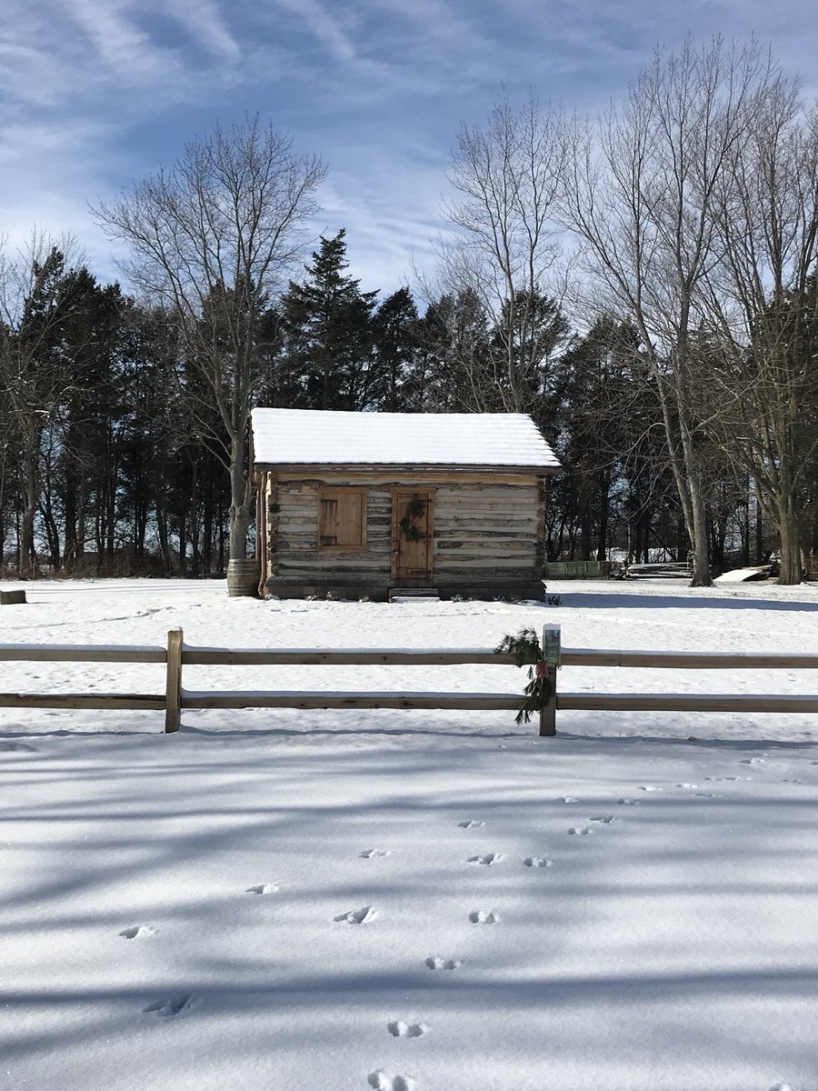PreserveKewanee's tweet photo. Happy Holidays from KPS! https://t.co/fOkgrPCQvS