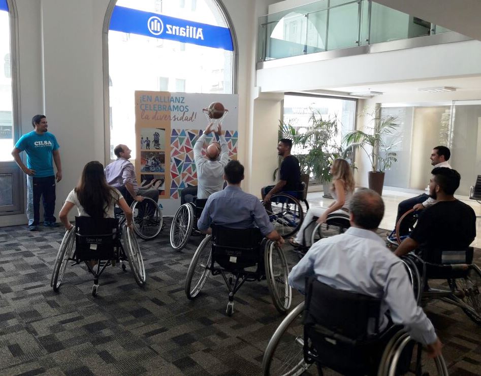 InnovARCS's tweet photo. #InfodeInteres
@AllianzARG y @CILSAong celebraron la inclusión y en el marco del Día Internacional de las Personas con Discapacidad la aseguradora organizó una actividad de concientización para sus empleados. 🙌🙌🙌 https://t.co/tInGvus1CW