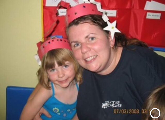 LilyxMears's tweet photo. 9 years ago today heaven gained another beautiful angel, I love and miss you oh so much Mom❤️😇 https://t.co/7RVxu5KRMT