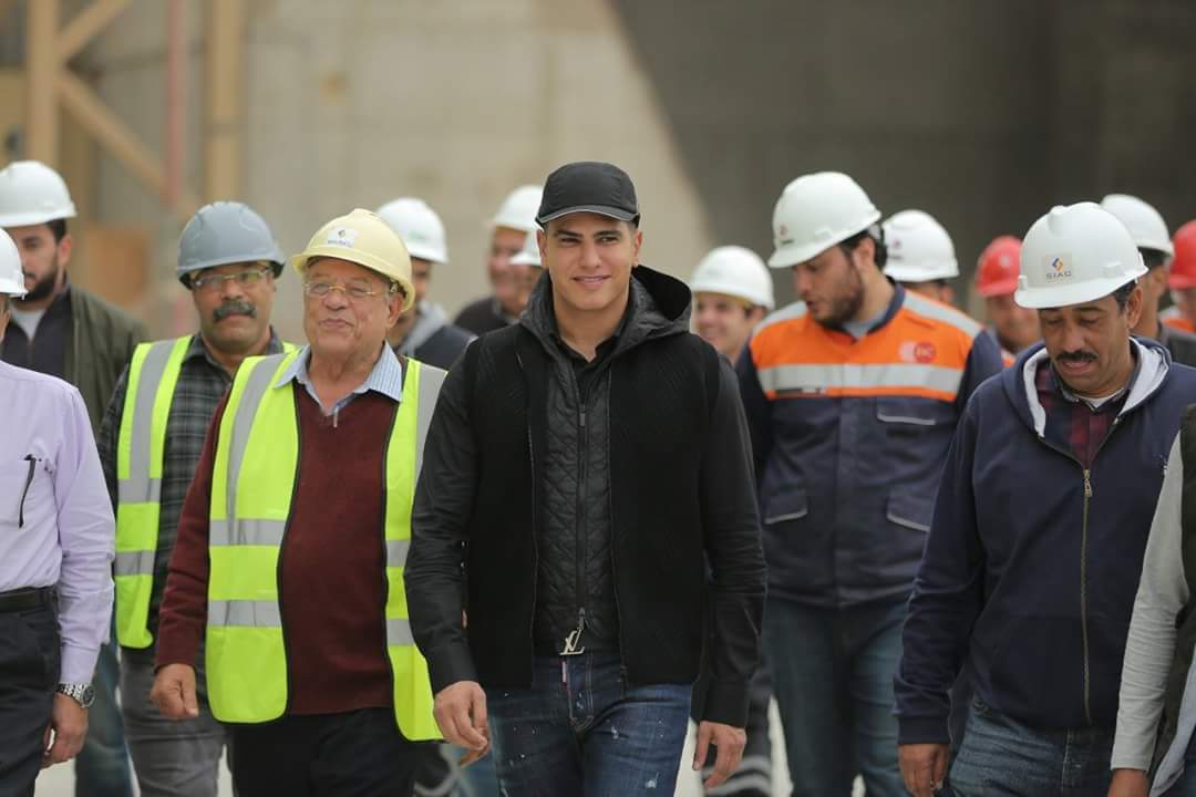 AhmedAbuHashima's tweet photo. قمت اليوم بتفقد مصنع حديد المصريين الجديد بالعين السخنة بعد الانتهاء من اعمال التركيبات والانشاءات وخروج  اول انتاج 
https://t.co/FCxAmzTkff https://t.co/FpbqtnzOWA