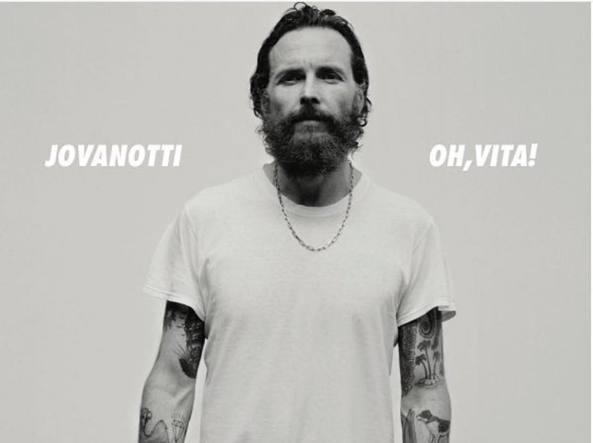 GiovanniFerrar's tweet photo. Il mio brano italiano dell’anno è #Sbagliato di @lorenzojova #GF2017 https://t.co/t2nujdLbxF