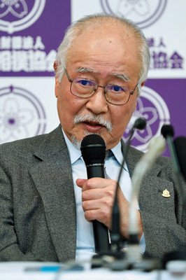 nihonjintamasii's tweet photo. 日本相撲協会、全体が狂っている

1、日本相撲協会、八角理事長、暴行現場の横綱や力士の報告を追求せず

2、日本相撲協会、評議会議長、池坊氏「相撲協会は法律より上」と発言

3、危機管理員会・高野氏、「貴乃岩が謝っておれば・・・加害者擁護」

4、横綱審議員会、北村委員長「貴乃花親方を批判」 https://t.co/On6GfLPqkv