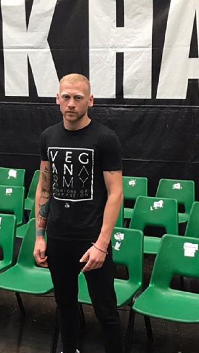 AssassinBoxing's tweet photo. May 2018

@SamJonesBoxer falls short on his first outing at the famous York Hall

He was to rectify the defeat 6 weeks later https://t.co/PKYXqyyyN5