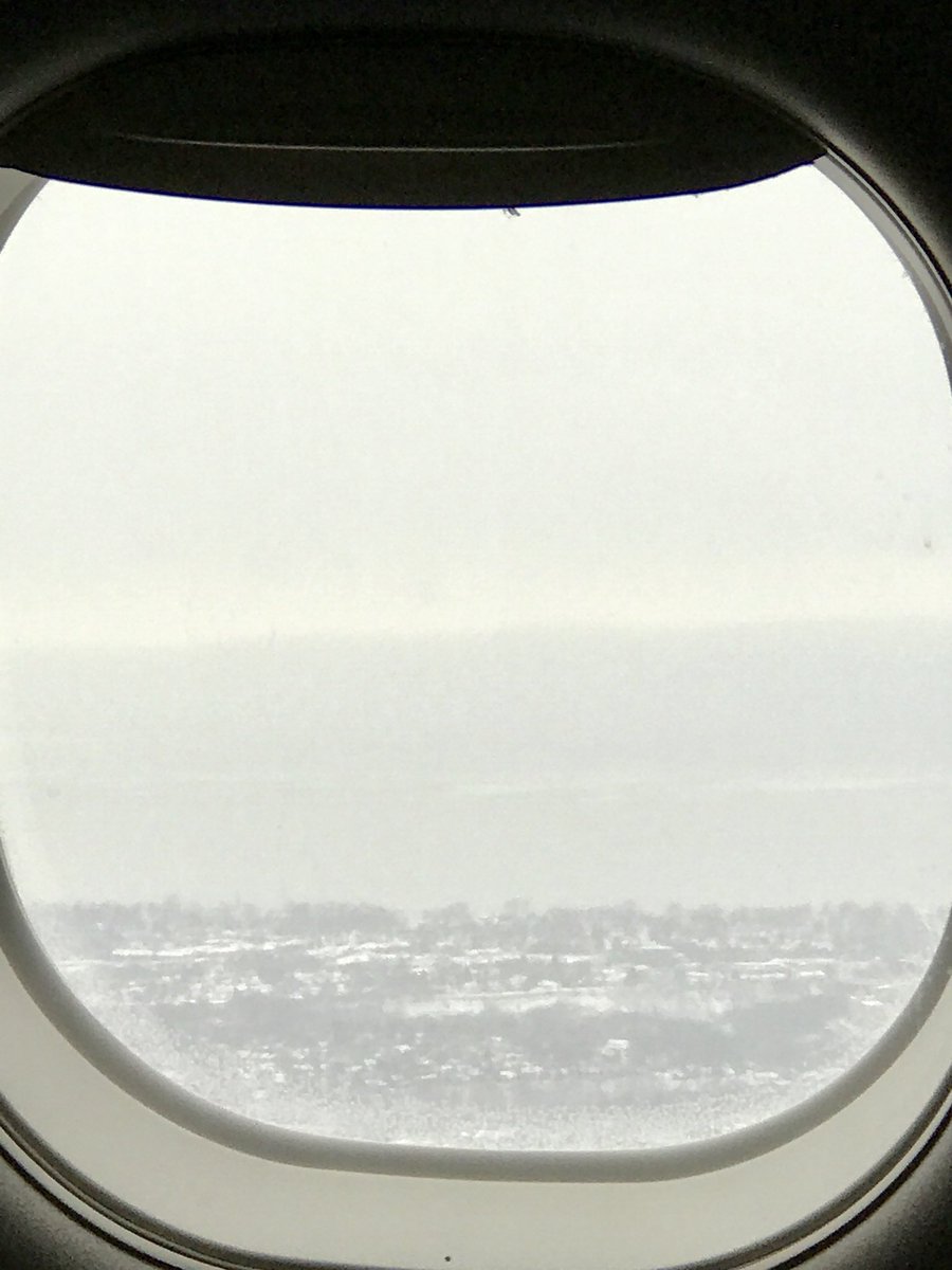 payrog's tweet photo. Hey @weatherchannel Flying from Boston to the Snow Belt of NE Ohio. I mean...#itssocold #lakeerie https://t.co/7dgM7KzPCn