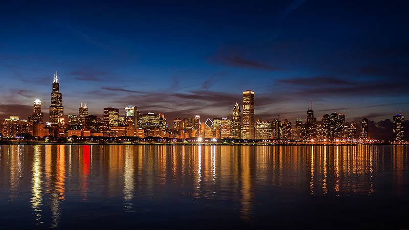 randmcnally's tweet photo. 15 surprising facts about Chicago! https://t.co/kD230r3OQg https://t.co/OyHE28kCRD