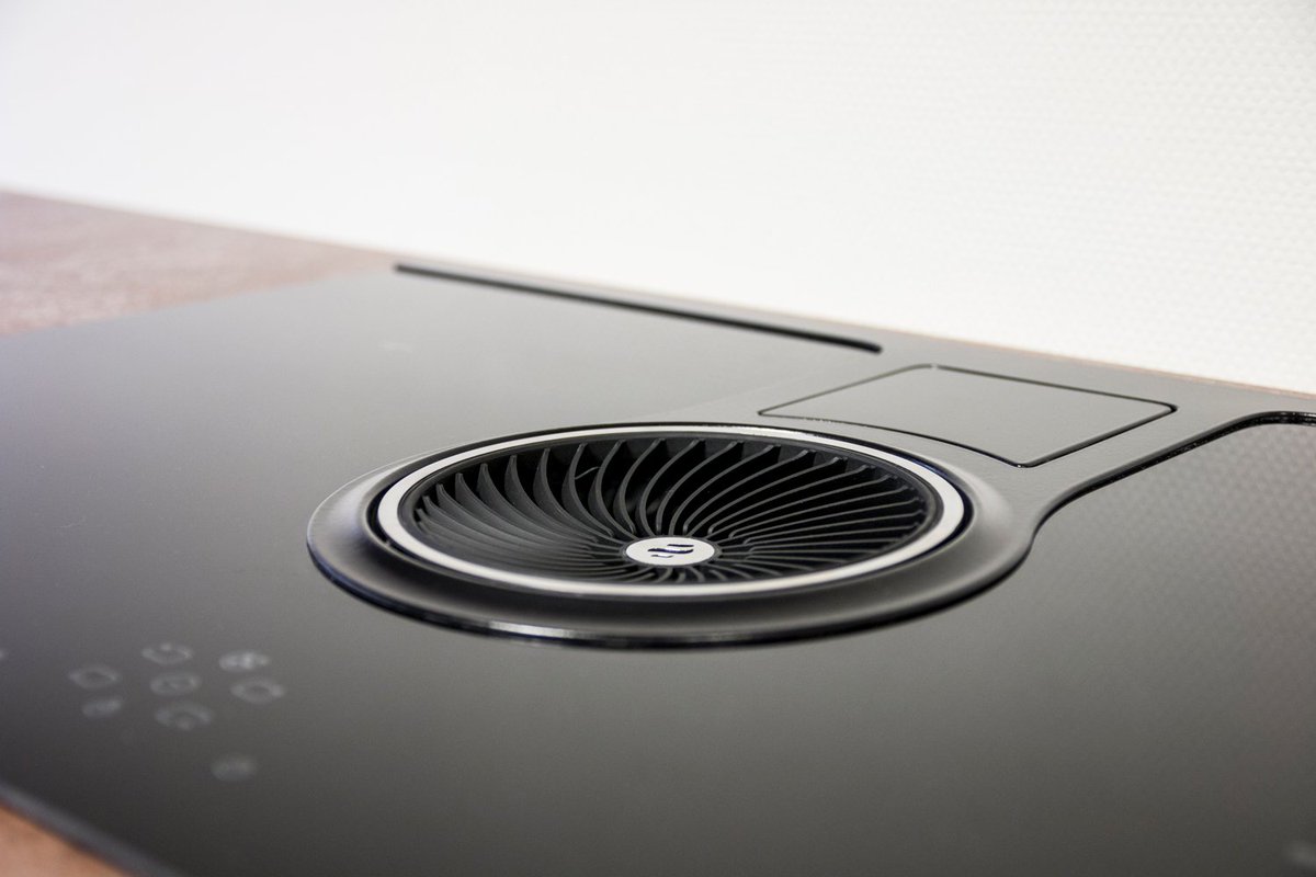 Wil jij liever geen grote (zichtbare) afzuigkap in jouw keuken? Dat hoeft ook niet! Wij hebben drie manieren op een rij gezet om de afzuigkap weg te werken ➜