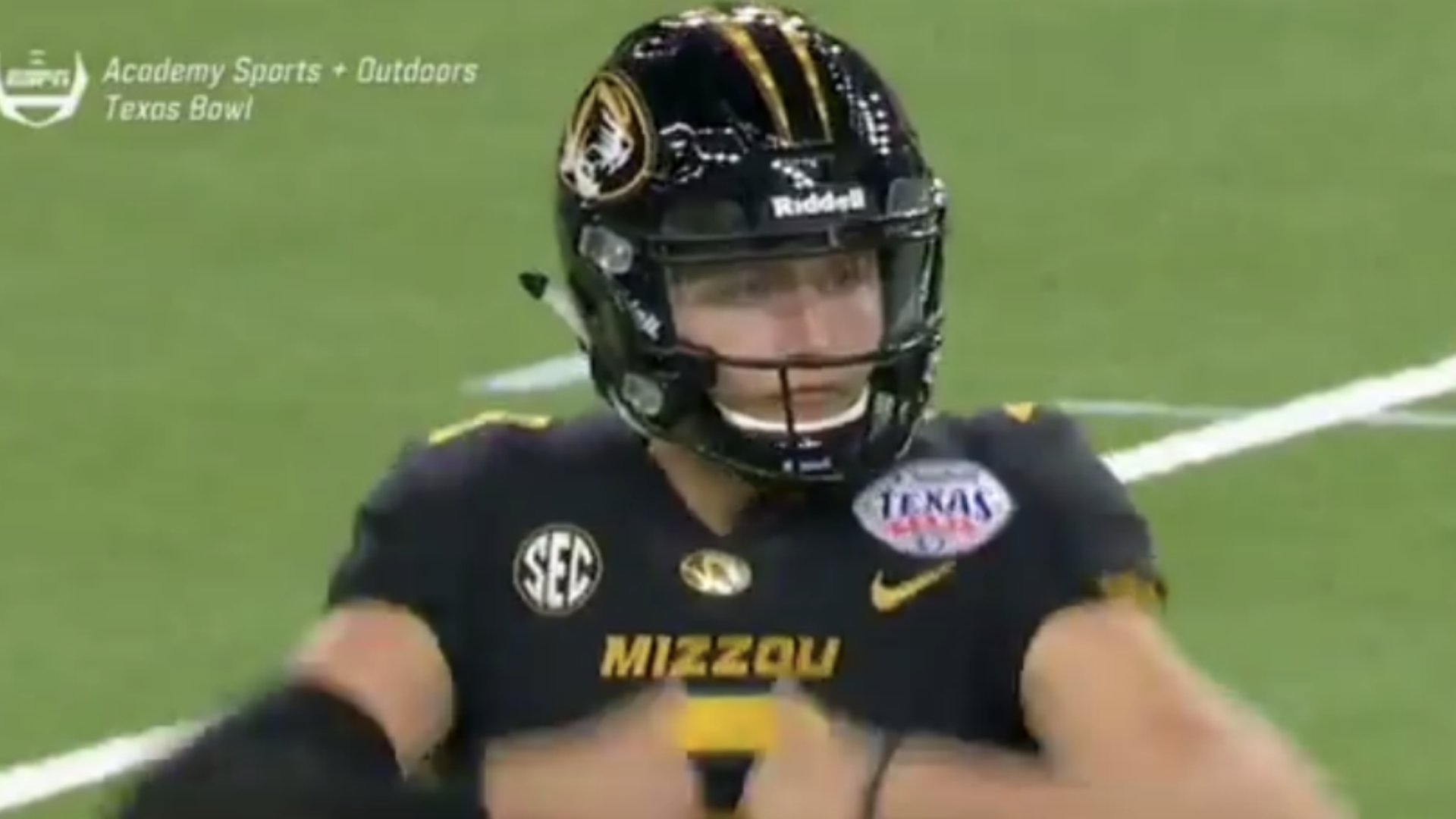 Karl Kelley Kabar Drew Lock Mizzou Celebration