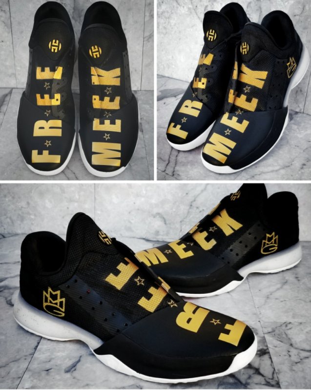 AlexKennedyNBA's tweet image. James Harden visited Meek Mill in prison and said, "His spirit is high and hopefully we can get him out by February." 

Harden will wear #FreeMeek shoes during tonight's Rockets-Celtics game on @NBAonTNT: rocketswire.usatoday.com/2017/12/28/hou…