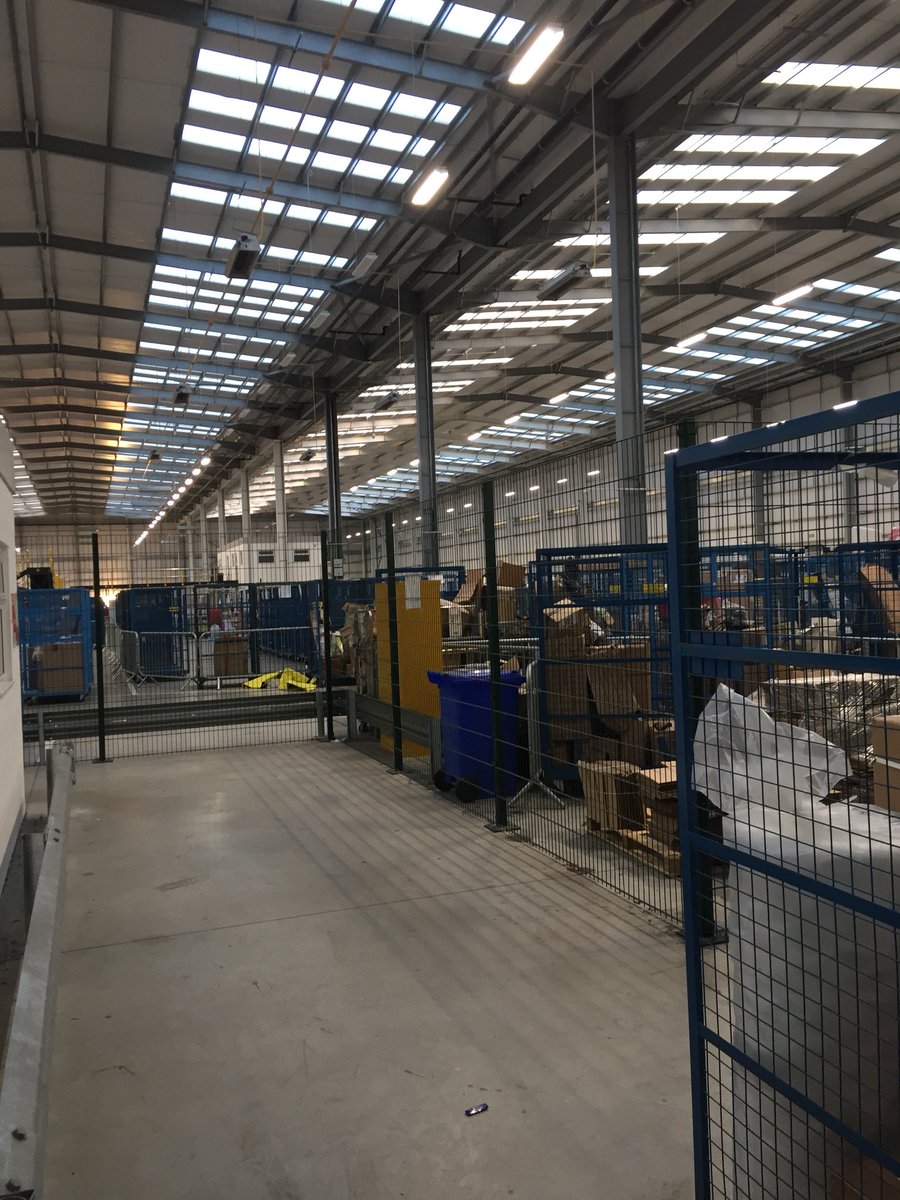 As no one seems to want to help, went on a little wander into <a href="/YodelOnline/">Yodel by InPost Delivery Network</a> warehouse section. Shows how little customer service or security there is #TheWaitContinues #badcustomerservice