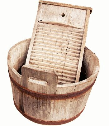 BledQueen's tweet photo. Wash and dry in 60 minutes 9kg for 6€. #laundromat #laundry #lake #bled #bled #Slovenia free parking. Where❓ here ⏩https://t.co/sQ5oWNf6aA https://t.co/KWxEUnHXsZ