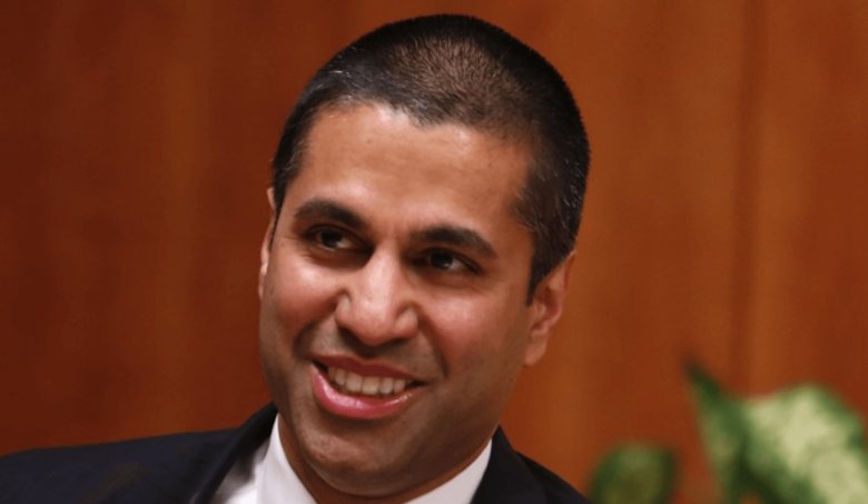 DigitalApexCo's tweet photo. The FCC repeals net neutrality rules https://t.co/Q8WTTWxkJi via @VentureBeat https://t.co/EEYvB0BgaU