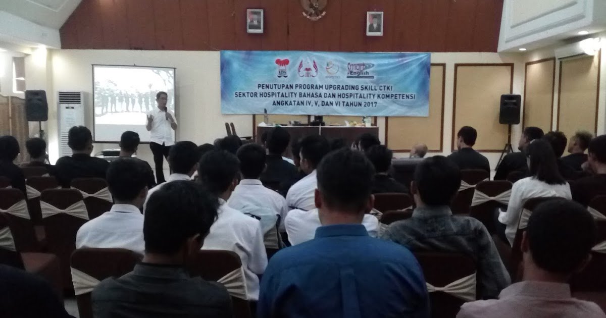 Redaksi_SJONews's tweet photo. Program Upgrading BNPTKI Tingkatkan Kemampuan Bahasa Inggris Calon TKI https://t.co/wvyjB416cB https://t.co/PWIqkThXK1