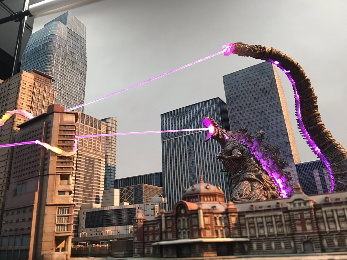 ホビージャパン別冊“シン・ゴジラ造形作品集”作り起しジオラマ