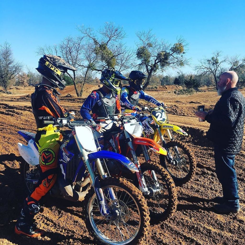His956Facility's tweet photo. Open for Riding 
Dec 28 and Dec 29 at 10-3
$30 per Rider 
SX track available https://t.co/XslAnGuxmW
