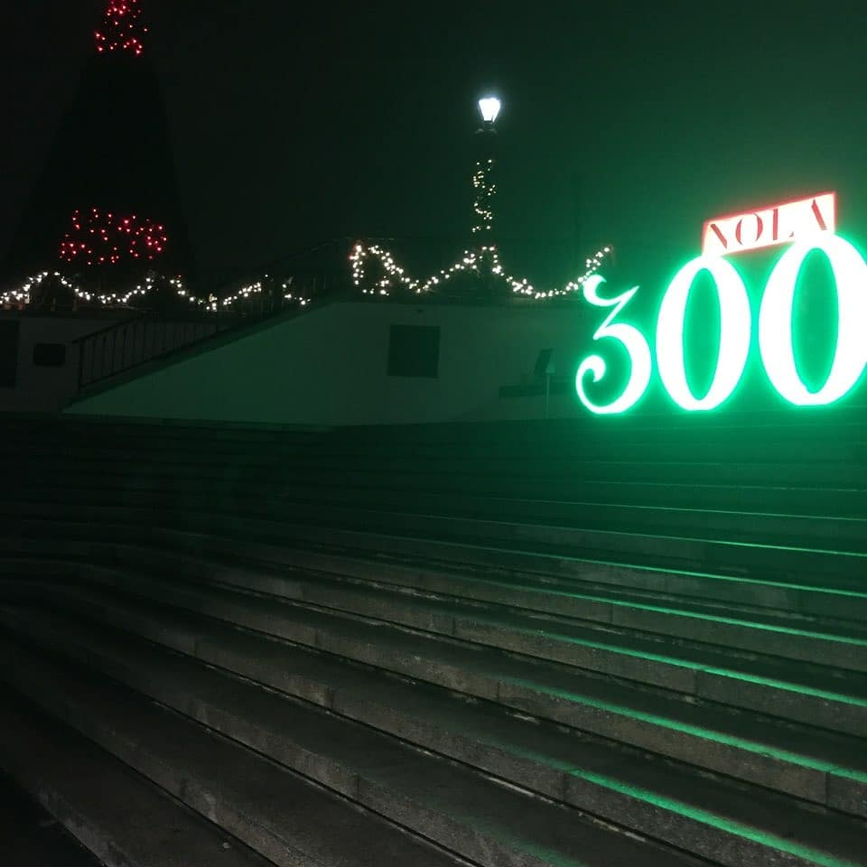 JenniferLLewis3's tweet photo. I fell for #NOLA Happy 300th!! https://t.co/YFnPMu3fjJ