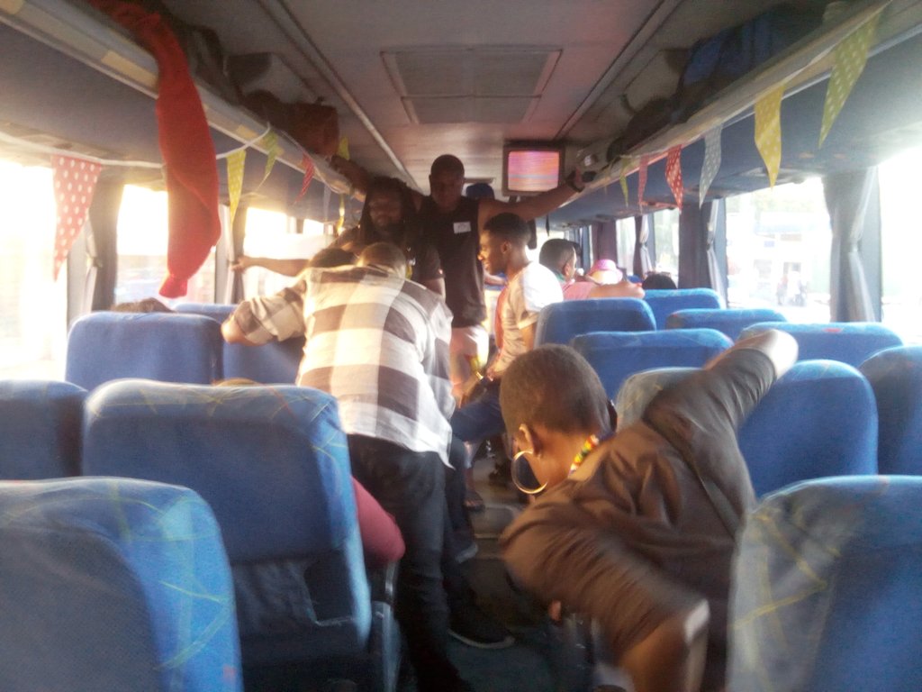 enthusemag's tweet photo. The party is in full force. Vic Falls bound in a barrel of fun and good vibes. This is #VFPB2017 #ThisBhazi https://t.co/0PpIyU3lwL
