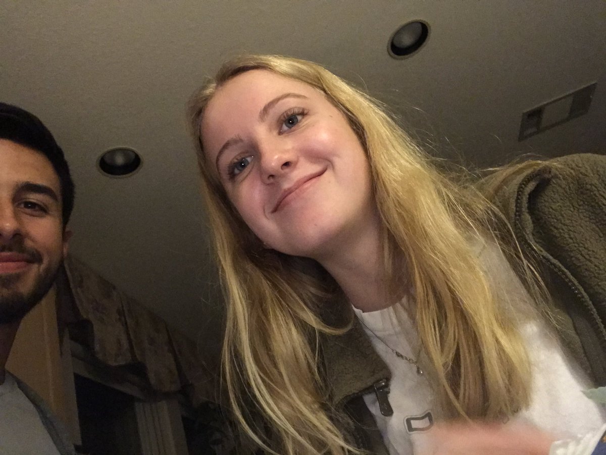 Joe_leal3's tweet photo. Happy Birthday sleepyhead, thanks for being a great friend, much love @kelsiesip ❤️🤘 https://t.co/wAwZWgcuPq