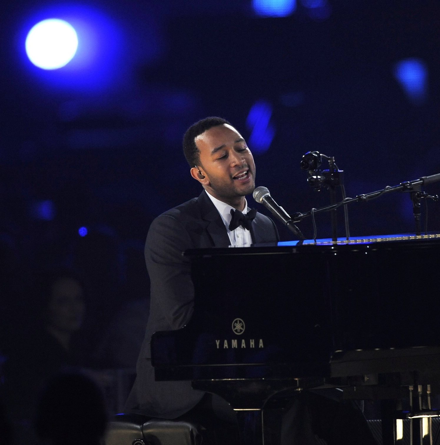 HaPpY BirThDaY to the smooth vocals and 10 - times GRAMMY Winner John Legend. 