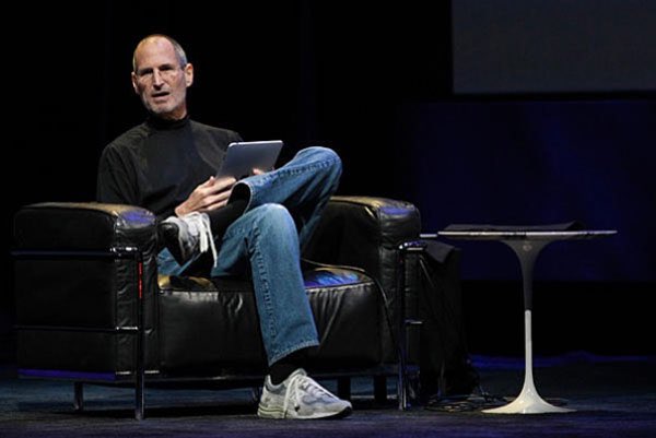 ValaAfshar's tweet photo. The most powerful person in the world is the storyteller. —Steve Jobs https://t.co/7bBbPzRl6X