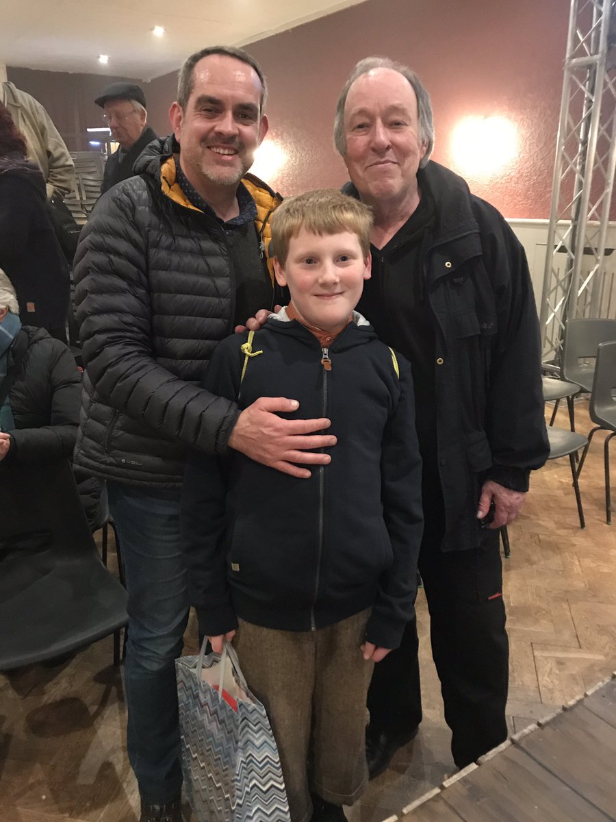 apollovs's tweet photo. Mark &amp; @GuySiner - 2 of the cast of #Pinocchio17 @Voiceoftheshow1 with Lee Filipek - limited tickets still available https://t.co/StQdg3QKG6