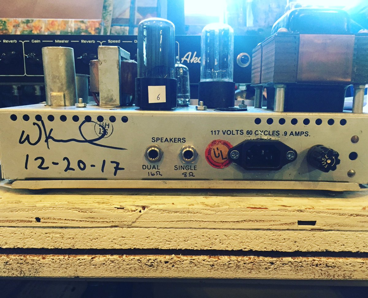 ramongoose's tweet photo. New amp #projectoramp #filmosound #billkrinard #guitar #rycooder https://t.co/OGXkbKKozB
