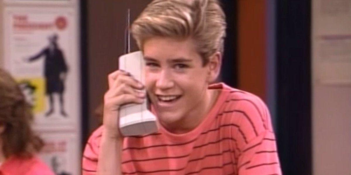 YakimaNet's tweet image. Last month you took a walk down memory lane and told us about your first computers, now we want to know all about your first cell phone! #ThursdayThoughts