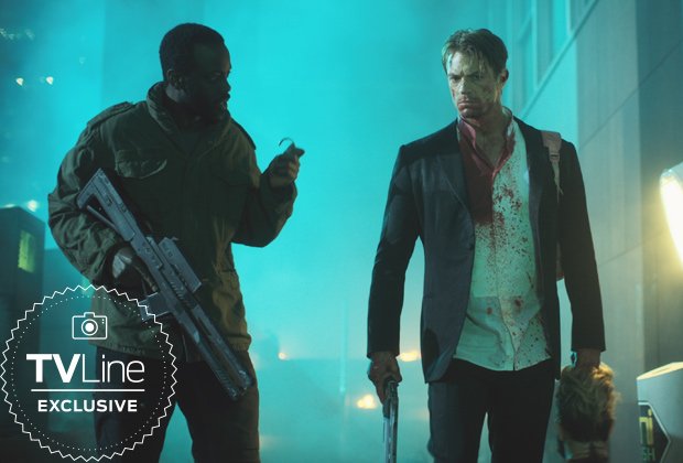 TVLine's tweet photo. #AlteredCarbon Exclusive: Joel Kinnaman Is Bloody Ready for Battle in Netflix's New Sci-Fi Drama — #2018FIRSTLOOK https://t.co/NEcNQgNvf7 via @kimroots https://t.co/9ZIr58Ptk6