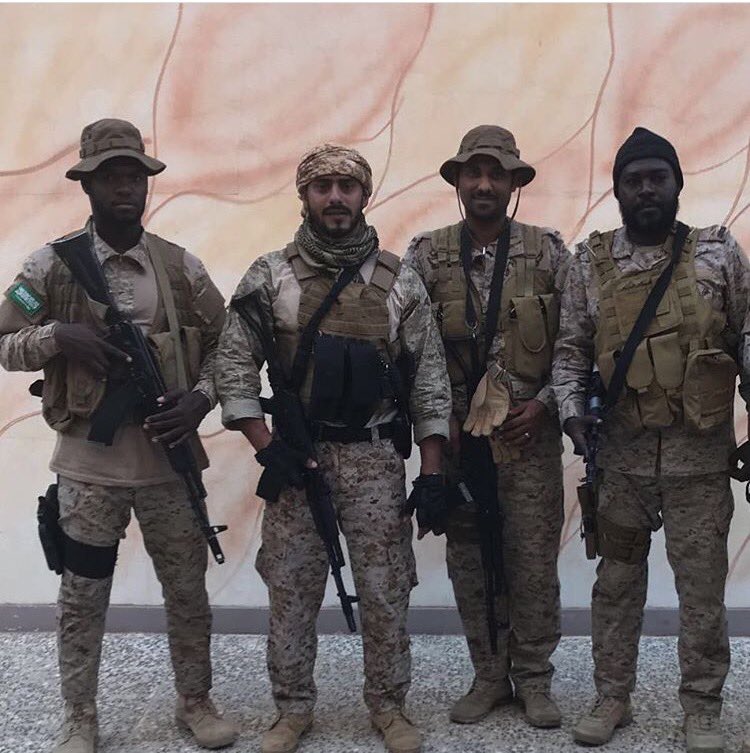 military_afair's tweet photo. وصورة اخرى للابطال ويتوسطهم صاحب السمو الرائد سطام بن هذلول ال سعود https://t.co/P4cA3aDods